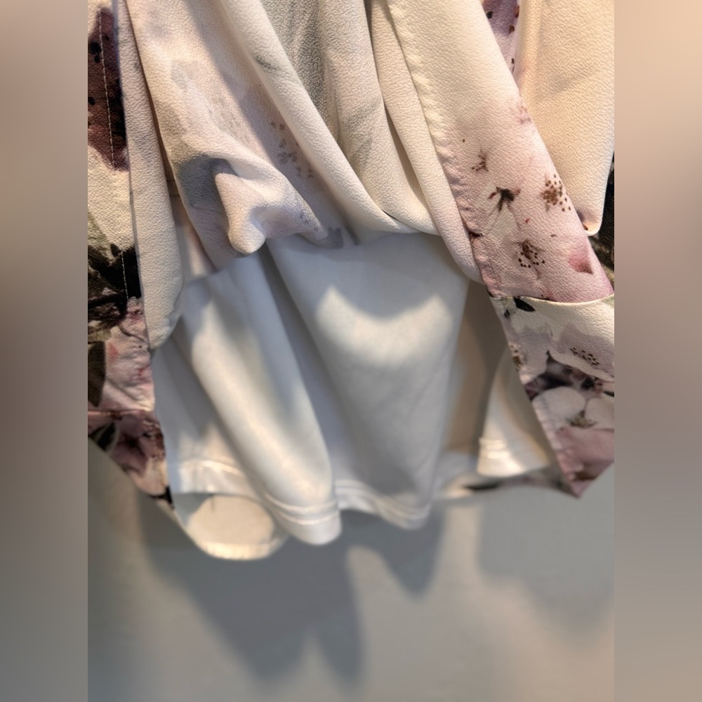 Lulu’s Dream of You Ivory Floral Print Off-the-Shoulder Shift Dress Medium M - Picture 6 of 9